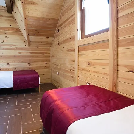 Etno Naselje Vrdnicka Kula