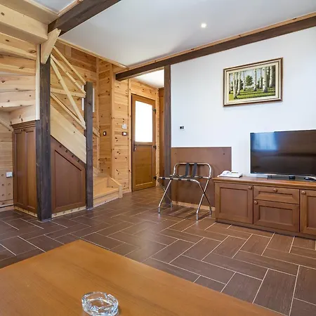 Etno Naselje Vrdnicka Kula 4* Vrdnik